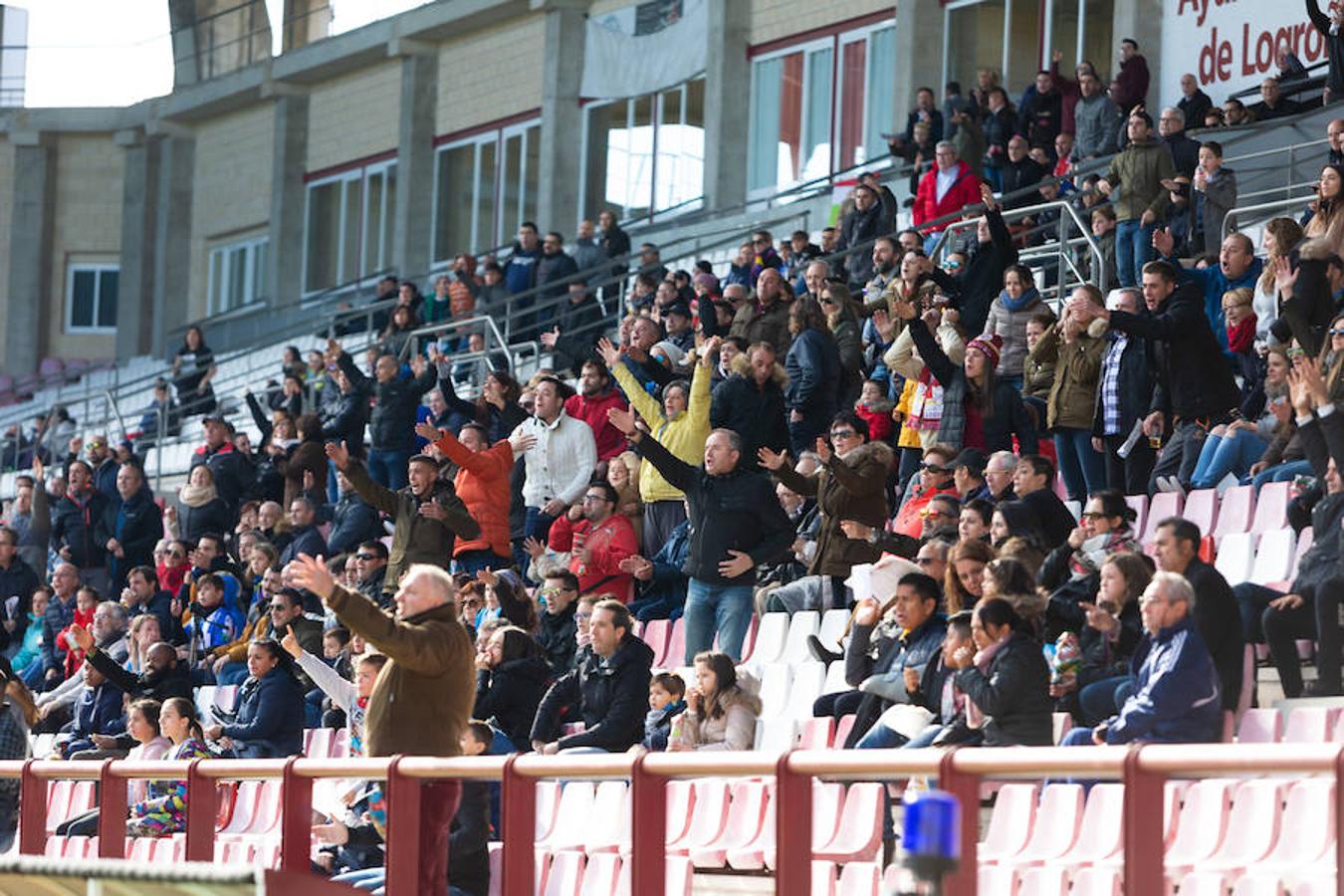 El EDF recupera la sonrisa después de ganar al Huelva en Las Gaunas por 2-0 y encadenar su segudo triunfo de año. Toca disfrutar.