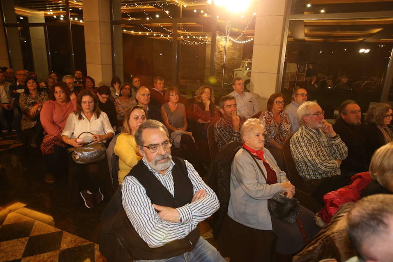 El ministro de Fomento, José Luis Ábalos ha intervenido en un acto del PSOE en La Rioja, junto a su secretario general, Francisco Ocón, y la secretaria federal de Mundo Rural y portavoz del Grupo Parlamentario Socialista, Concepción Andreu en el restaurante Delicatto de Logroño.