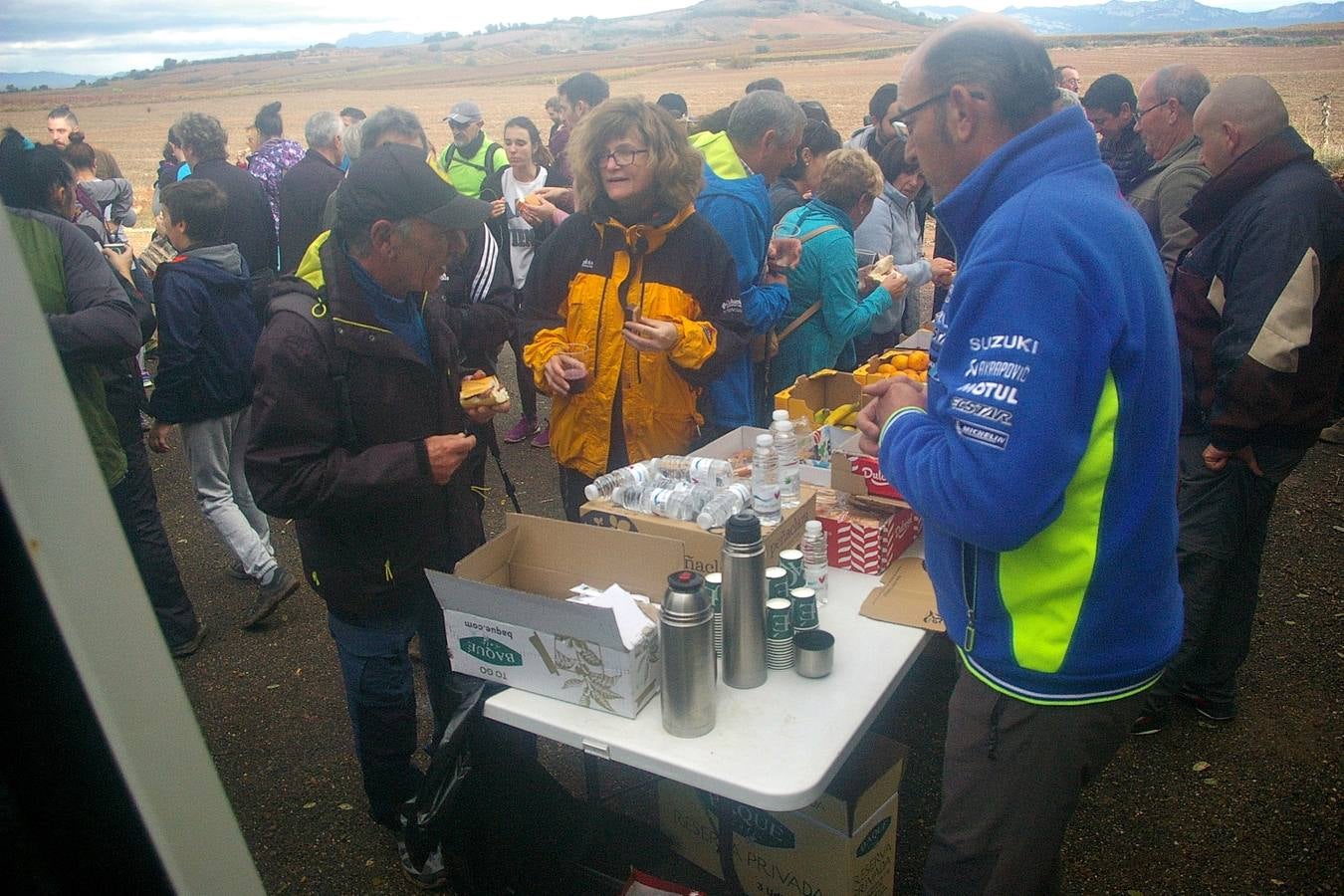 Alrededor de 150 personas estaban inscritas para tomar parte en una nueva edición de la 'Marcha de otoño', que tuvo lugar en Cenicero