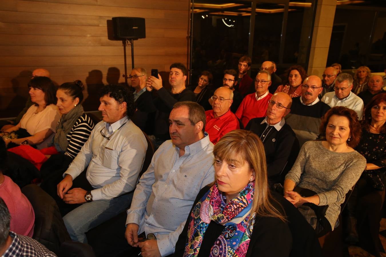 Ha presentado su candidatura a la Presidencia de La Rioja en un acto al que ha asistido la vicepresidenta del Gobierno central, Carmen Calvo