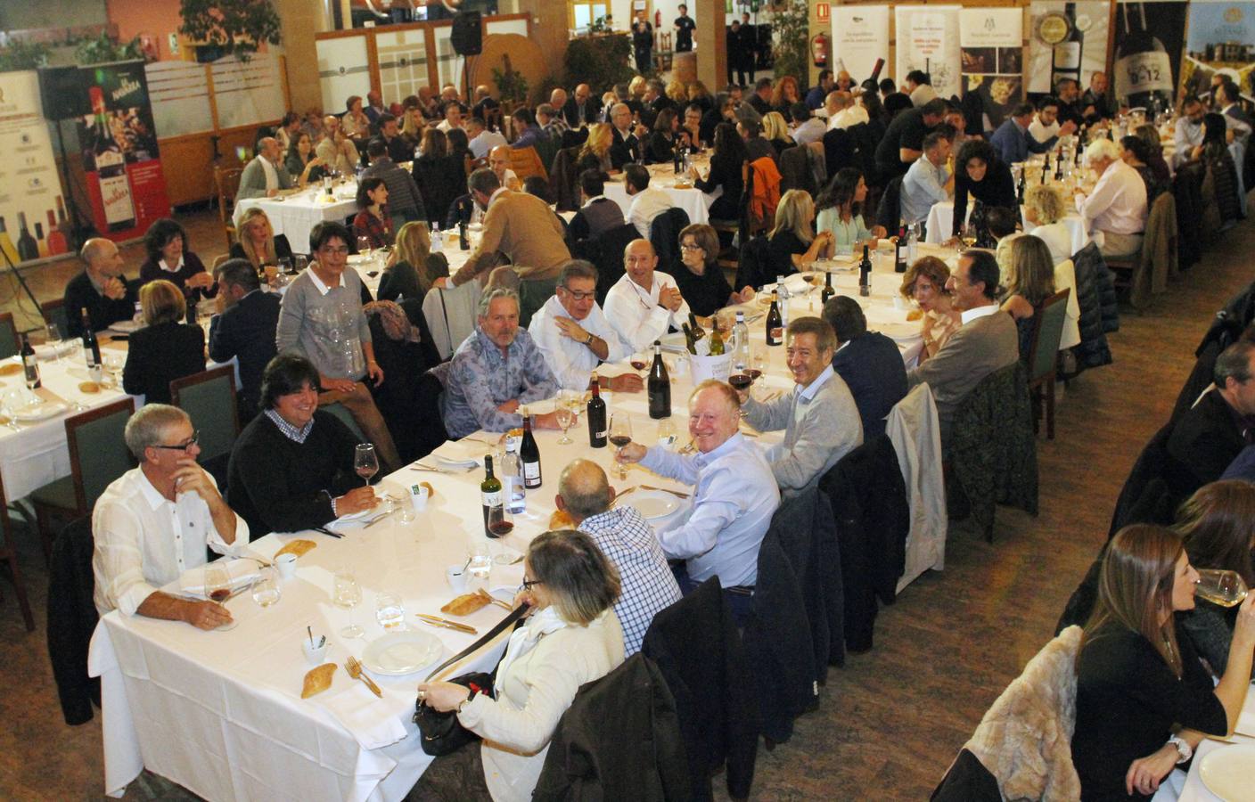 La Liga de Golf y Vino terminón con una cena alla que asistieron jugadores, organización y patrocinadores.