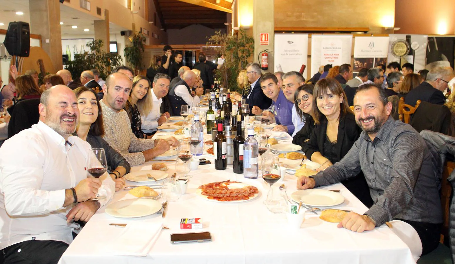 La Liga de Golf y Vino terminón con una cena alla que asistieron jugadores, organización y patrocinadores.