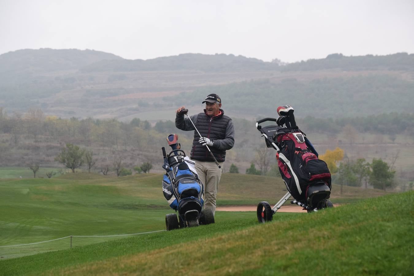 Imágenes de la final de la Liga de Golf y Vino de lomejordelvinoderioja.com.