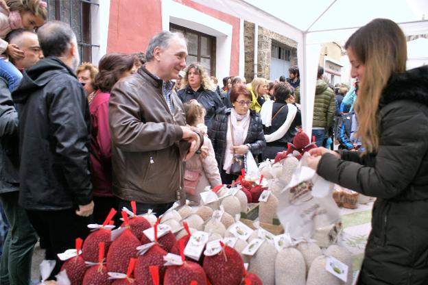 Además de la alubia roja, había otras legumbres.