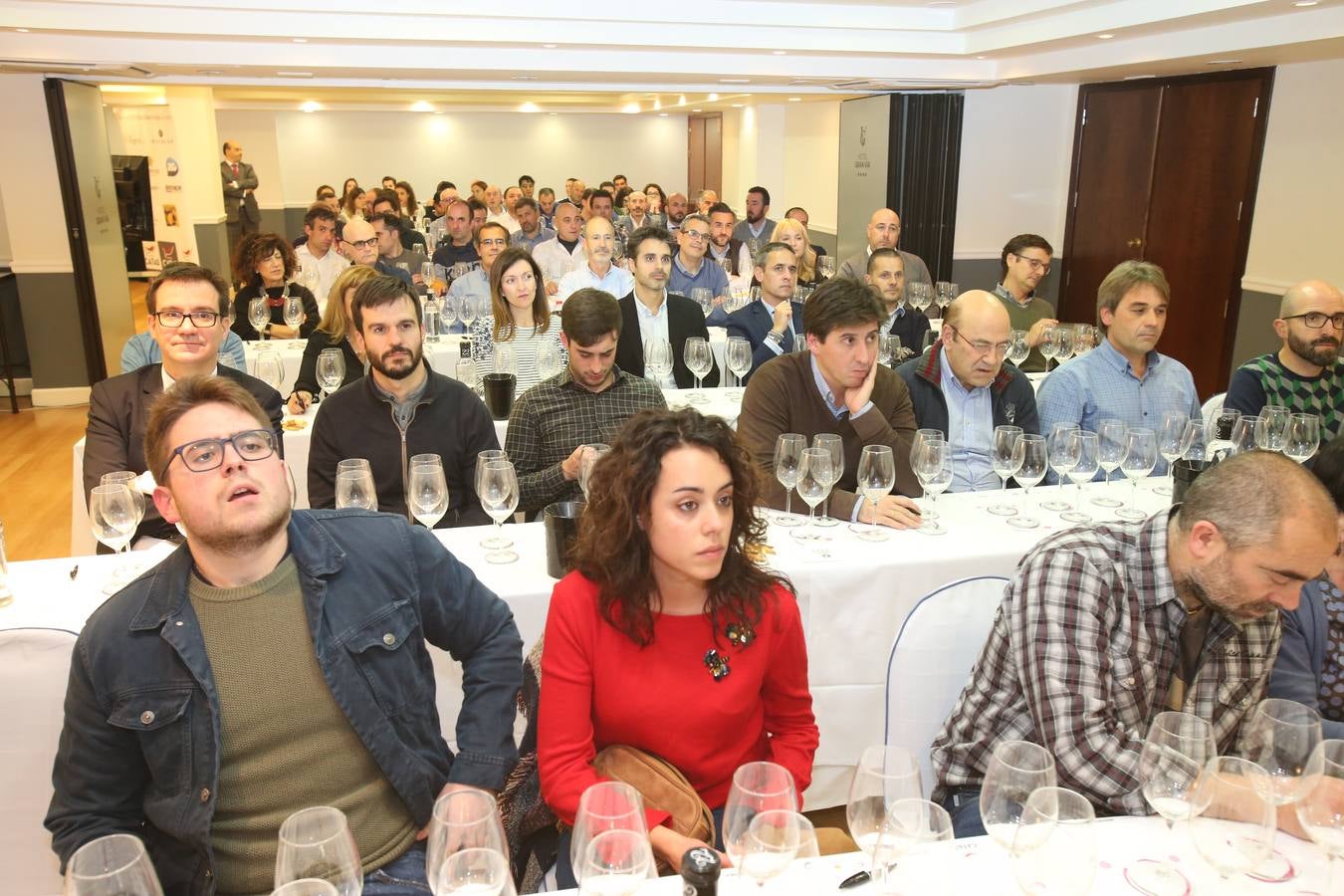 Lleno en la cata de lomejordelvinoderioja.com