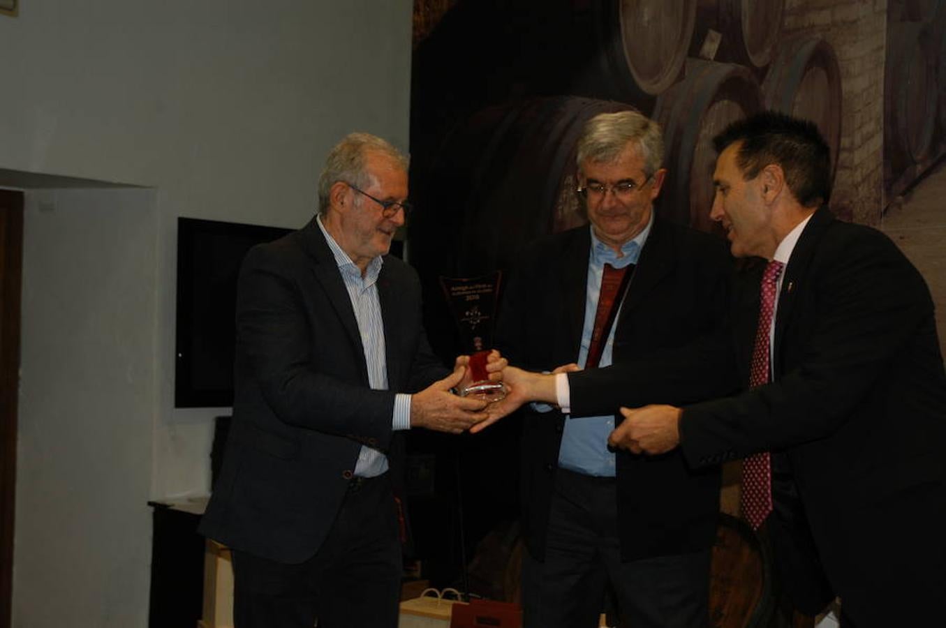 Las bodegas de Aldeanueva de Ebro presentaron ayer los caldos del año 2018, una de las cosechas más difíciles de los últimos años