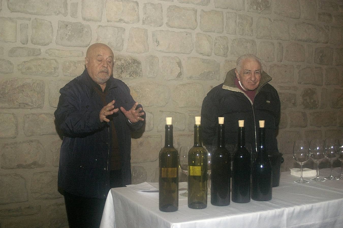 XVI Curso de Enología ´Ciudad de Cenicero´ organizado e impartido por la Universidad de La Rioja, dentro de sus Cursos de Verano. En esta edición las inscripciones han superado el centenar.