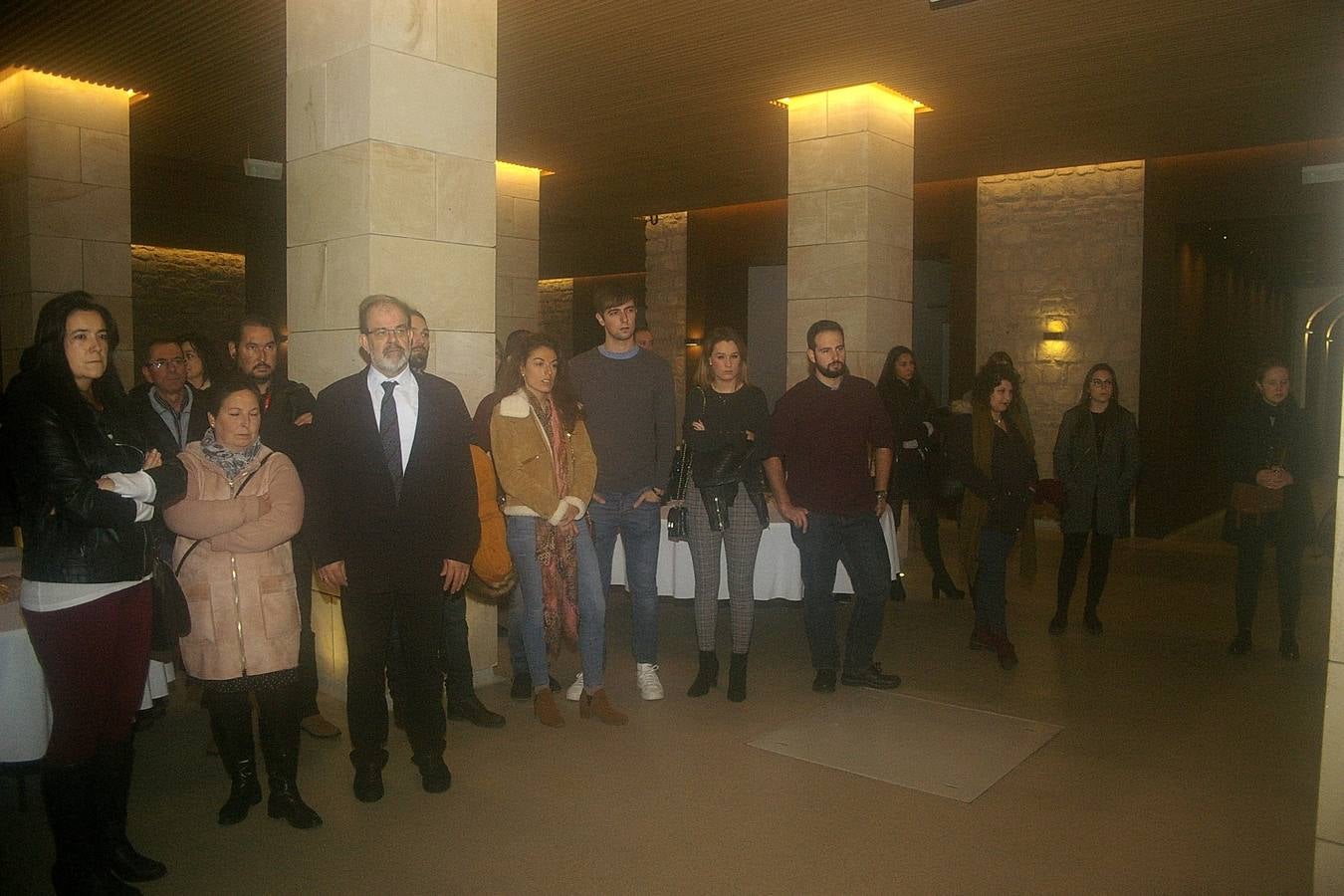 XVI Curso de Enología ´Ciudad de Cenicero´ organizado e impartido por la Universidad de La Rioja, dentro de sus Cursos de Verano. En esta edición las inscripciones han superado el centenar.