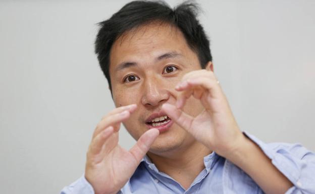 He Jiankui, durante una entrevista. 