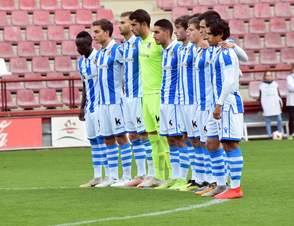 La UDL recuperó un punto en el partido jugado ayer en Las Gaunas contra la Real Sociedad B. El 1-1 llegó gracias a un cabezazo de Ander Vitoria en un córner tras el tempranero tanto guipuzcoano.