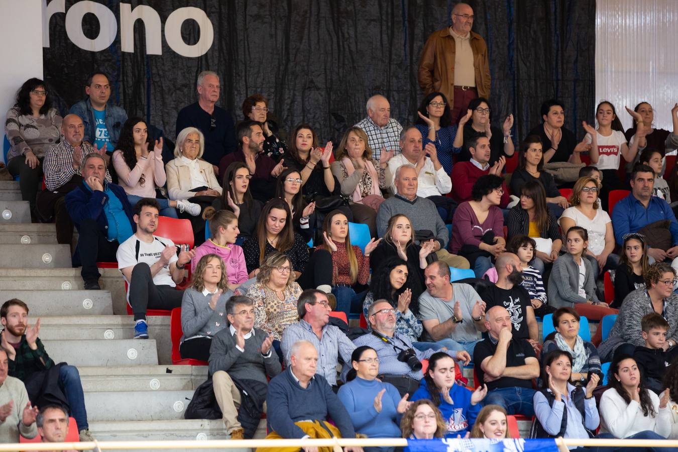 Las logroñesas vencen al OSACC Haro Rioja Voley con un 3-0 liderado por la capitana Dani y que les afianza en el liderato de la Liga Iberdrola