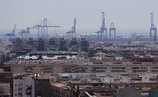 Futuro en Español: Puertos y lenguas que unen territorios