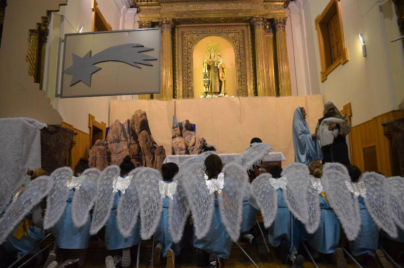 Representación de un belén viviente que ha habido esta tarde en el santuario del Carmen en Calahorra