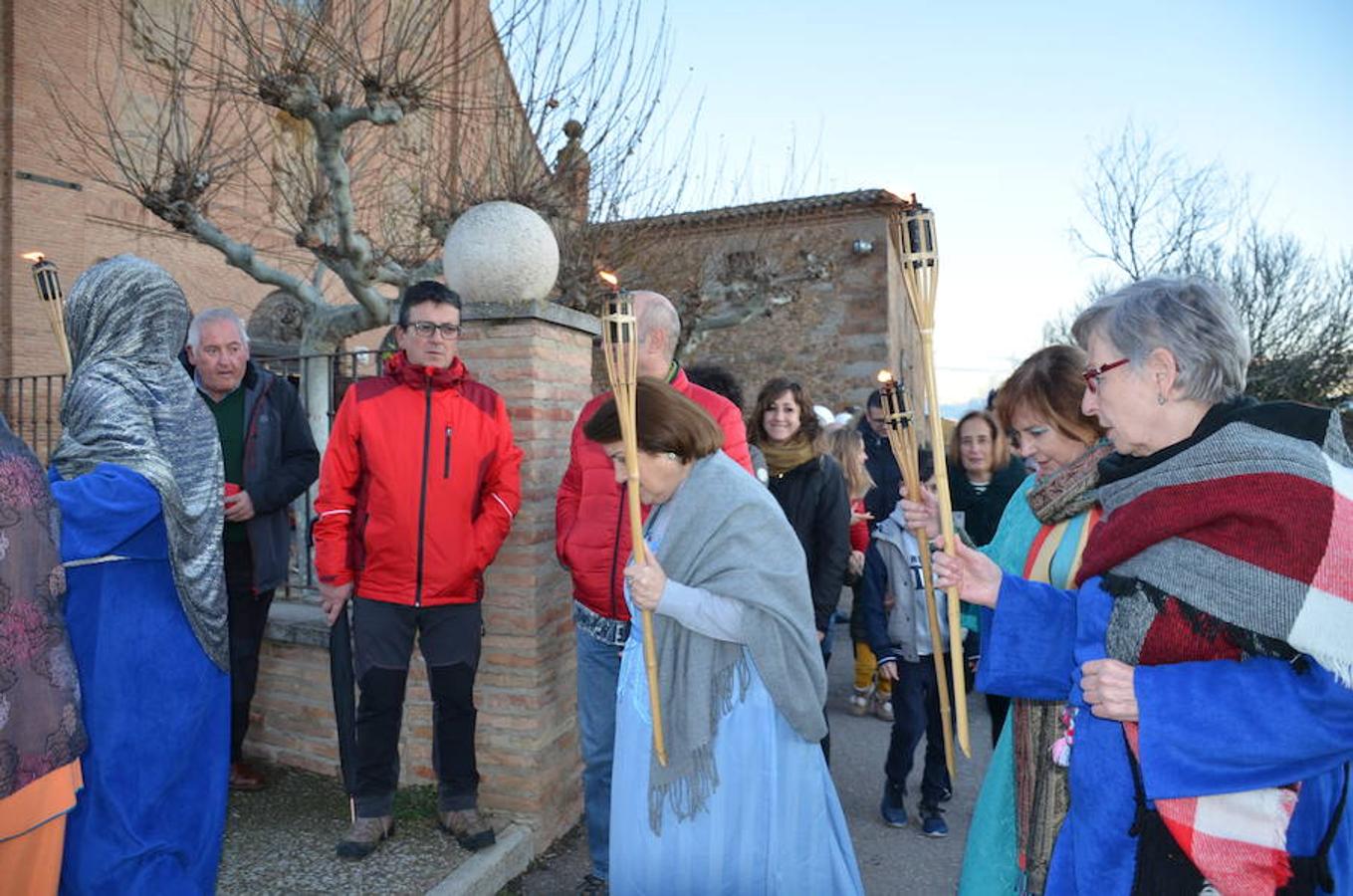 Representación de un belén viviente que ha habido esta tarde en el santuario del Carmen en Calahorra