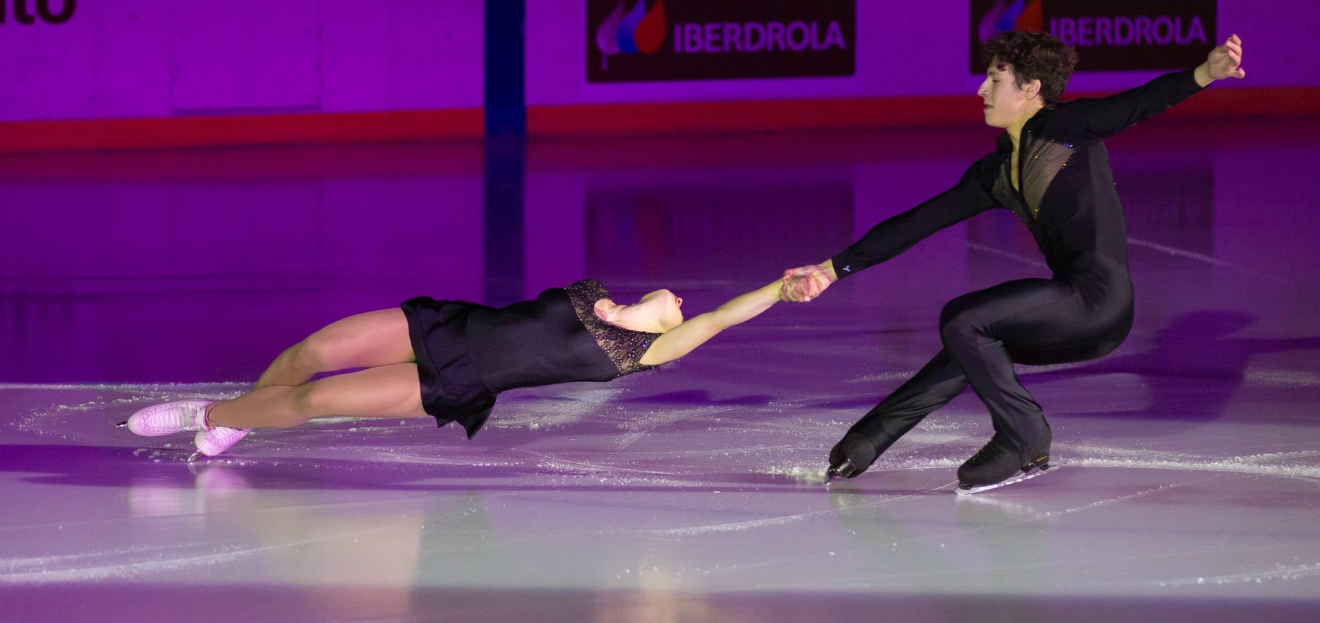 El patinador madrileño llenó Lobete para su exhibición de despedida.