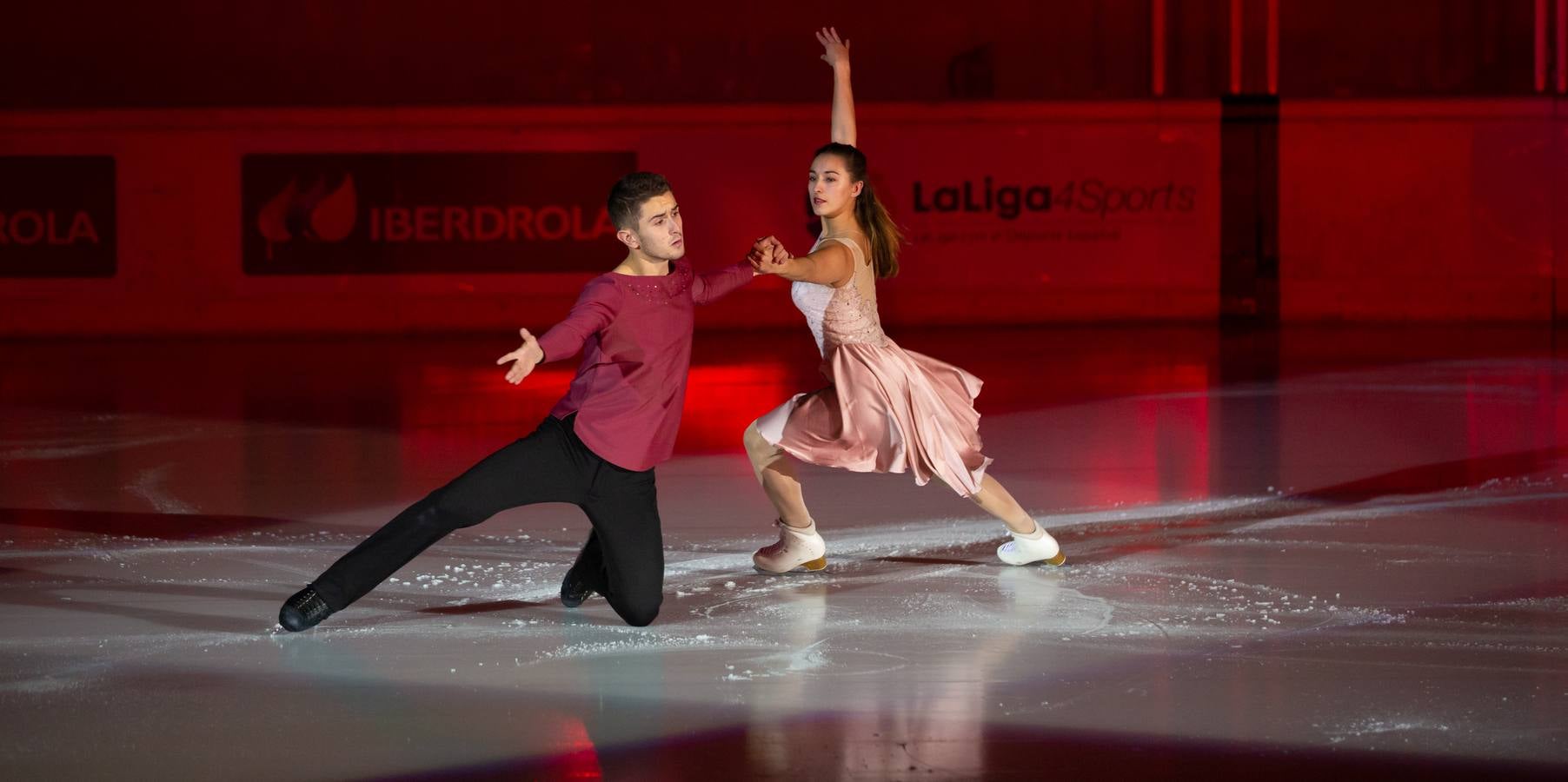 El patinador madrileño llenó Lobete para su exhibición de despedida.