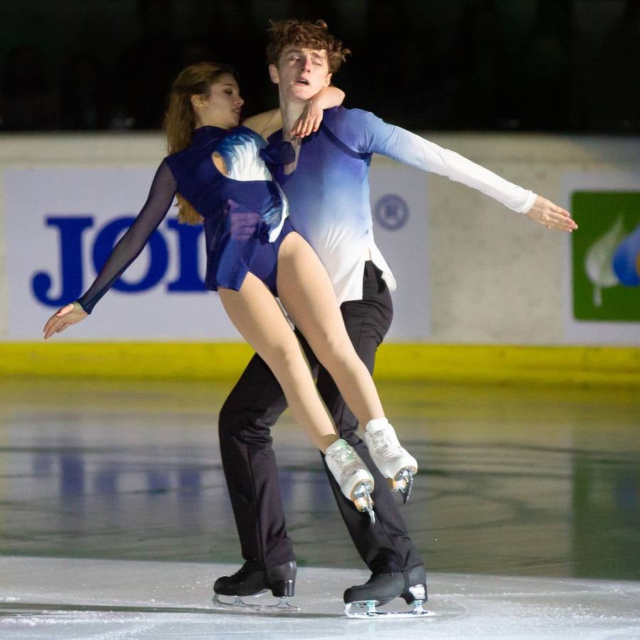 El patinador madrileño llenó Lobete para su exhibición de despedida.