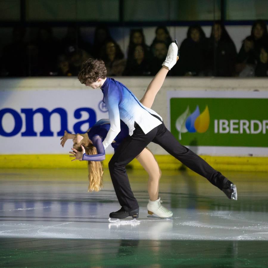 El patinador madrileño llenó Lobete para su exhibición de despedida.