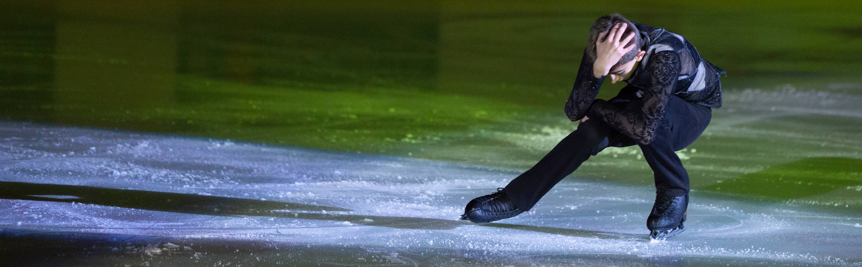 El patinador madrileño llenó Lobete para su exhibición de despedida.