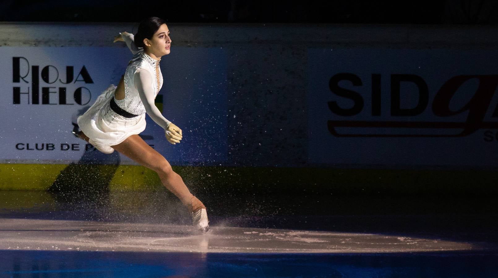 El patinador madrileño llenó Lobete para su exhibición de despedida.