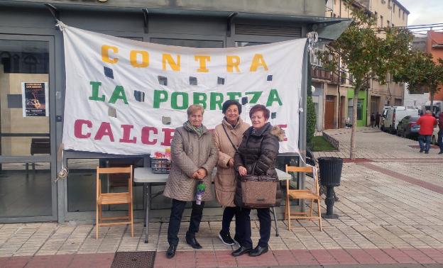 Uno de los puestos en los que se recogieron alimentos. 