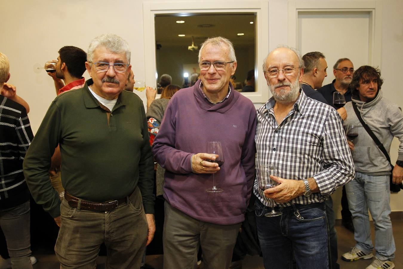 Los ganadores de la octava edición del Rally recibieron sus premios y disfrutaron de un vino de Rioja entre amigos..