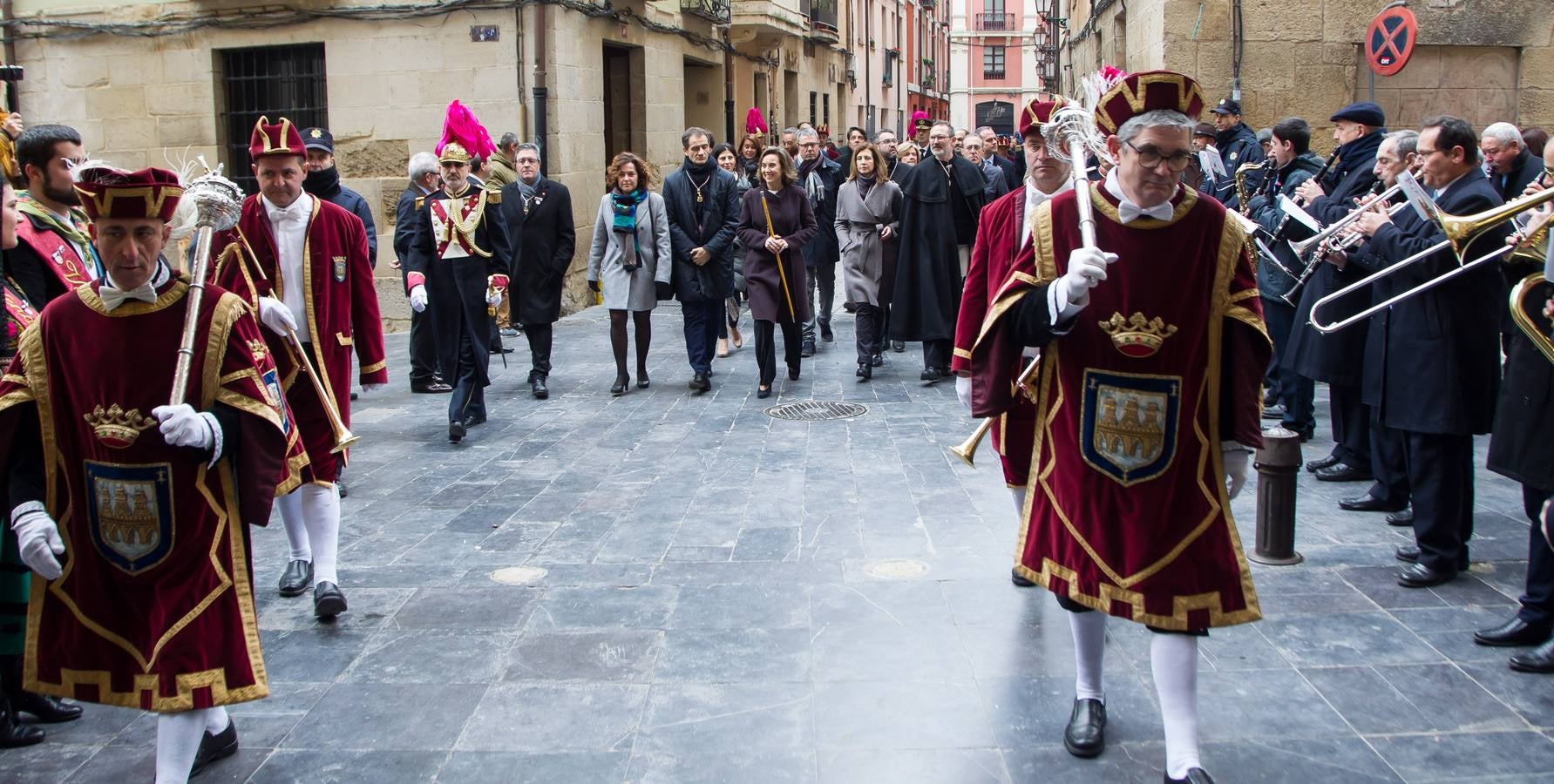 Gamarra pide amparo a la Virgen de la Esperanza para erradicar la violencia contra mujeres
