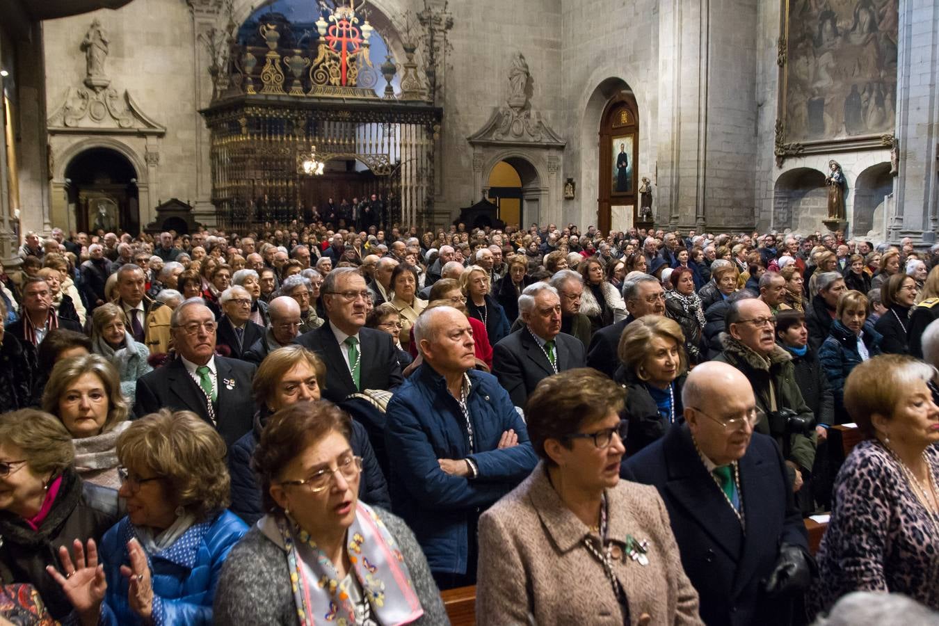 Gamarra pide amparo a la Virgen de la Esperanza para erradicar la violencia contra mujeres