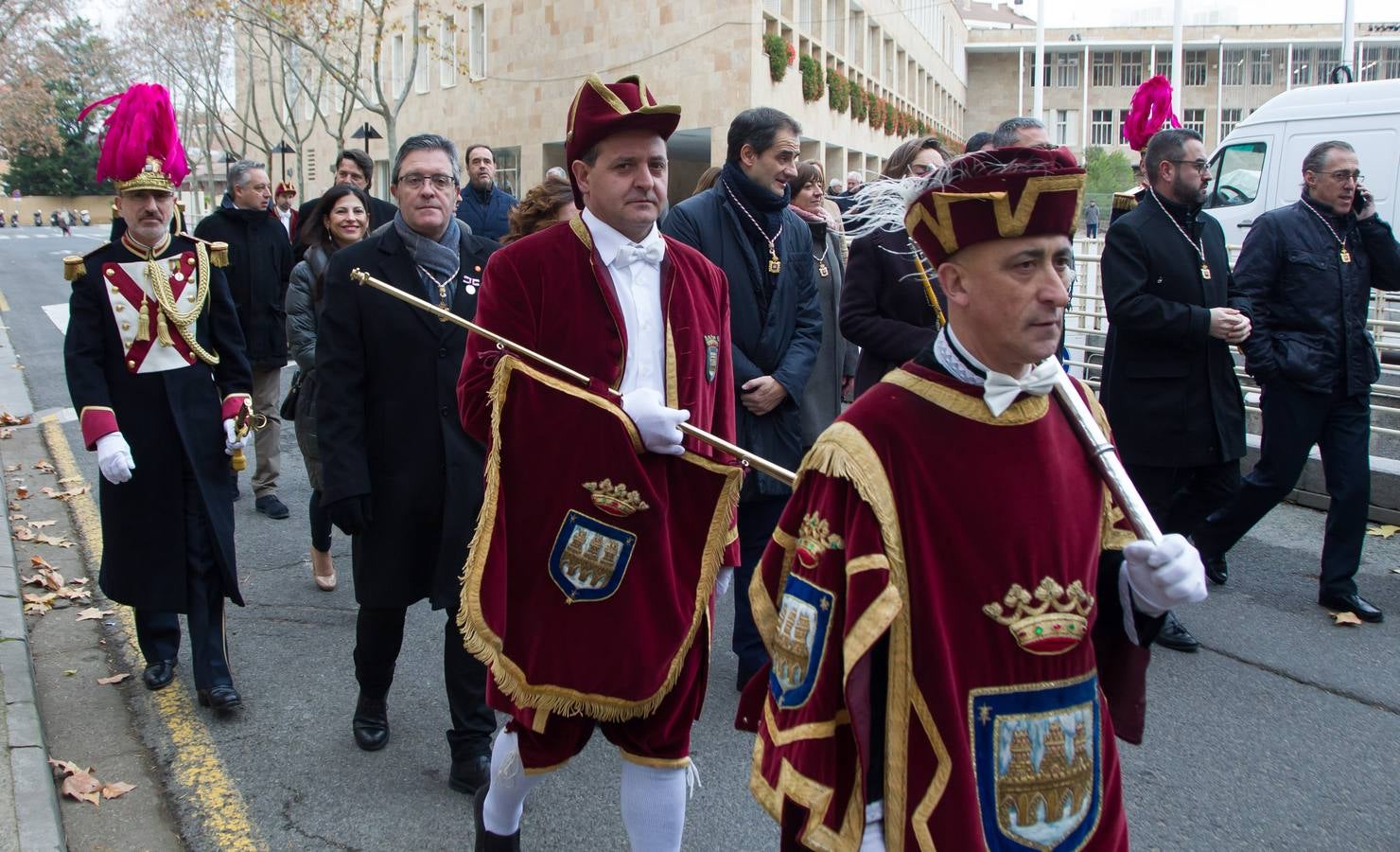 Gamarra pide amparo a la Virgen de la Esperanza para erradicar la violencia contra mujeres
