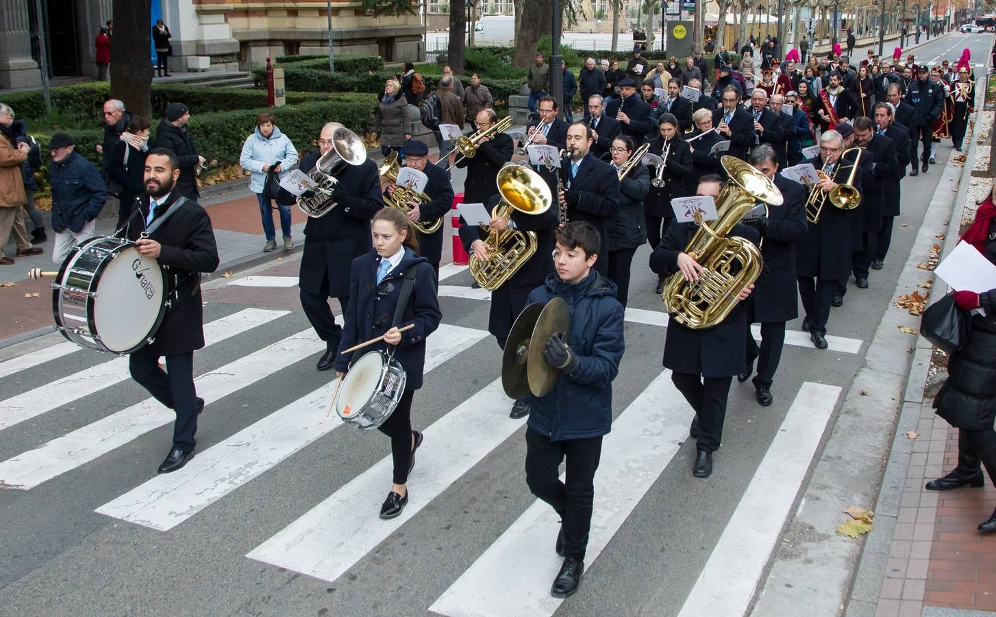 Gamarra pide amparo a la Virgen de la Esperanza para erradicar la violencia contra mujeres