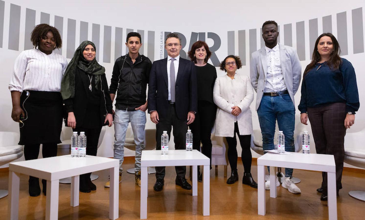 La Biblioteca de La Rioja acogió una jornada de sensibilización con motivo del Día Internacional del Migrante