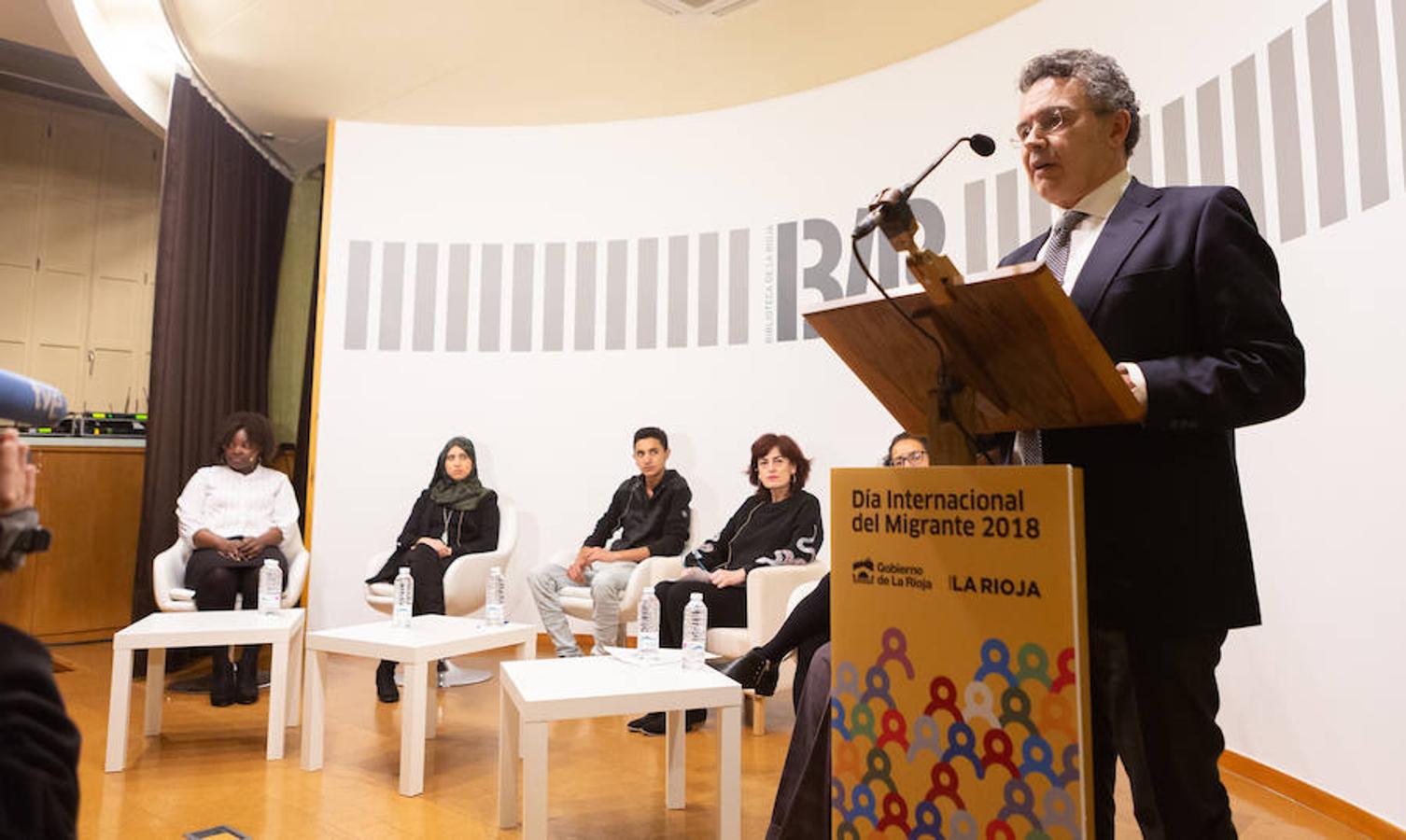 La Biblioteca de La Rioja acogió una jornada de sensibilización con motivo del Día Internacional del Migrante