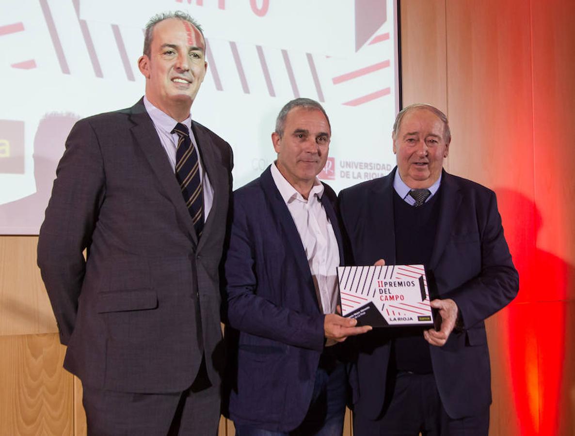 La segunda edición de los Premios del Campo pone en valor a los referentes de nuestra tierra con Leticia Zorzano, la Cooperativa Garu, la Huerta de Rizos, Huevocón, Luis Alberto Lecea, José Ángel Alegría y Aceite de La Rioja merecedores de los premios 2018.