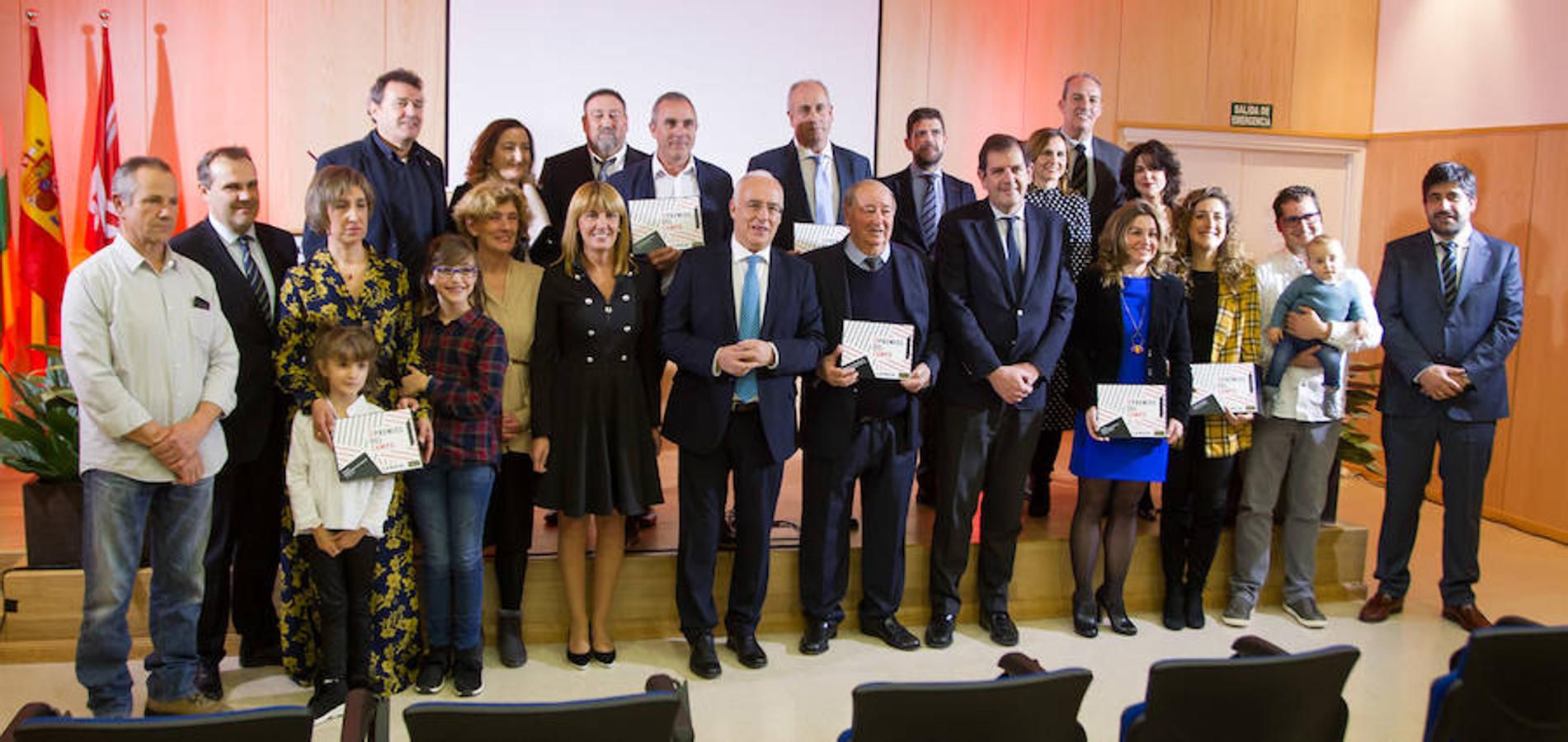 La segunda edición de los Premios del Campo pone en valor a los referentes de nuestra tierra con Leticia Zorzano, la Cooperativa Garu, la Huerta de Rizos, Huevocón, Luis Alberto Lecea, José Ángel Alegría y Aceite de La Rioja merecedores de los premios 2018.