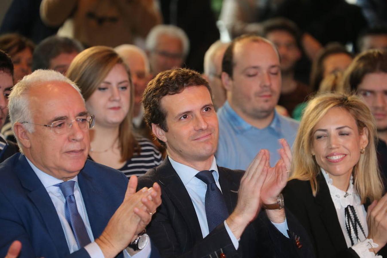 El presidente del PP presentó a José Ignacio Ceniceros y Cuca Gamarra como candidatos a presideir el Gobierno de La Rioja y la alcaldía de Logroño en el que puede catalogarse como primer acto de campaña de los populares para las elecciones del 2019