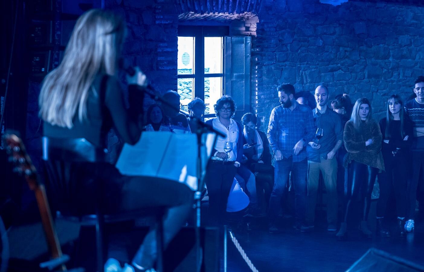Floridablanca, Mr. Kilombo, Lou Cornago y Joana Serrat protagonizaron los conciertos diurnos de la primera jornada de Actual.