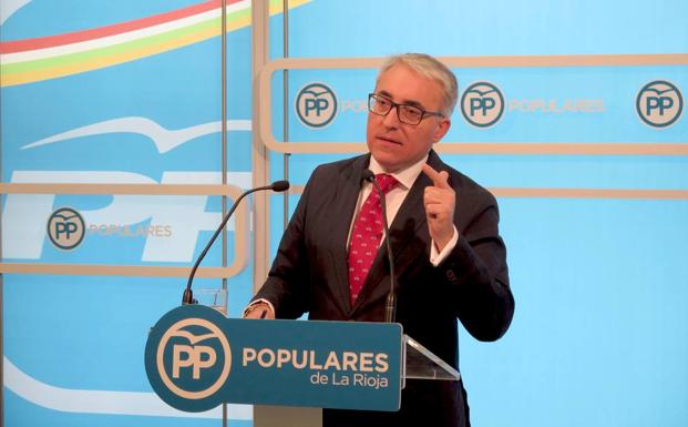 El PP reprueba «el bloqueo» de la oposición en el Parlamento contra los riojanos