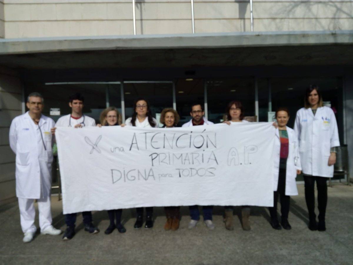 Médicos del centro de Salud de Arnedo, durante las protestas de la semana pasada