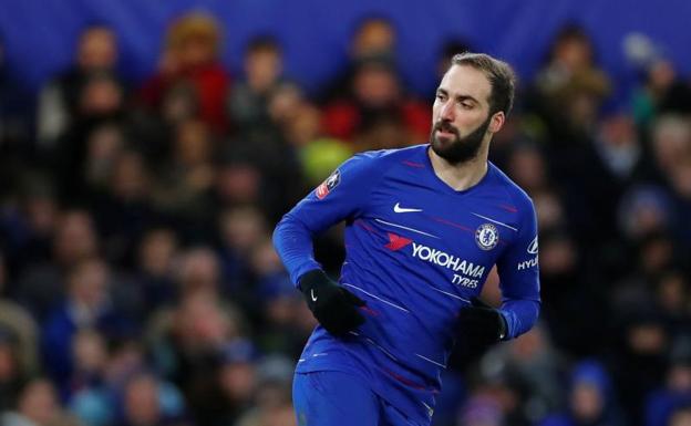 Gonzalo Higuaín ya ha debutado con el Chelsea. 