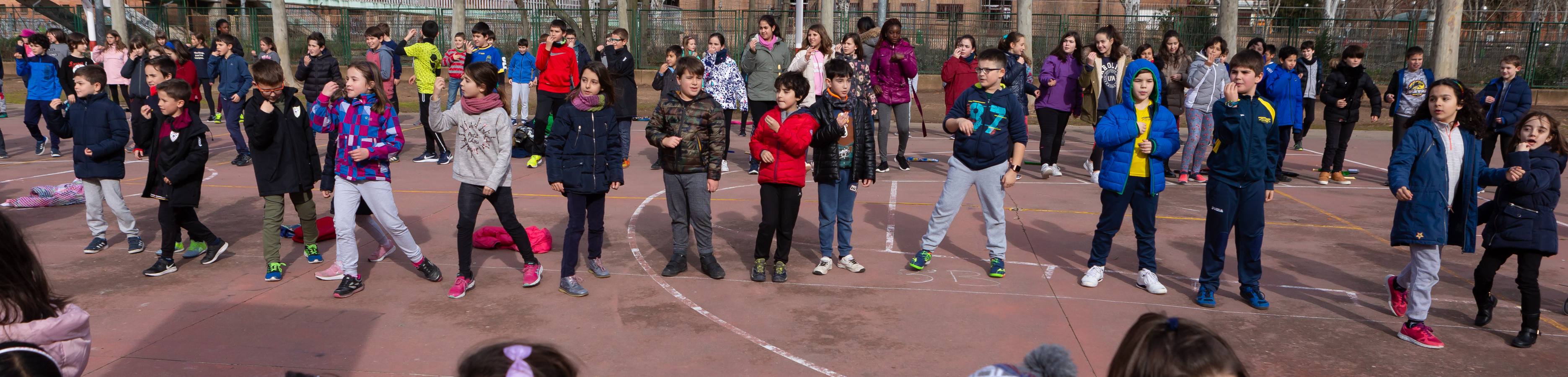 El centro preparó un gran baile