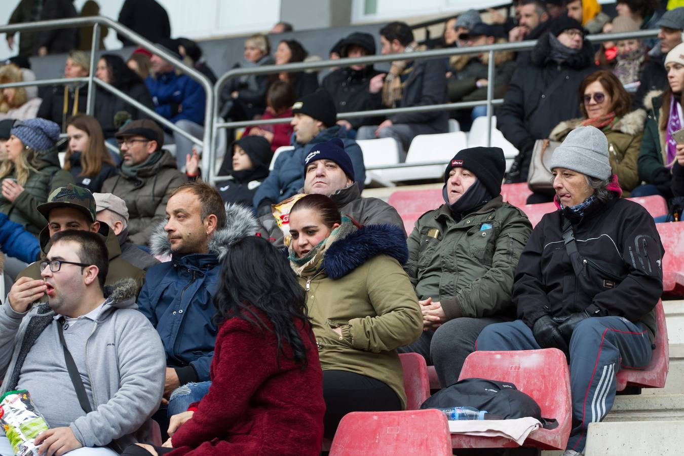 Fotos: El EDF Logroño vence al Espanyol en Las Gaunas