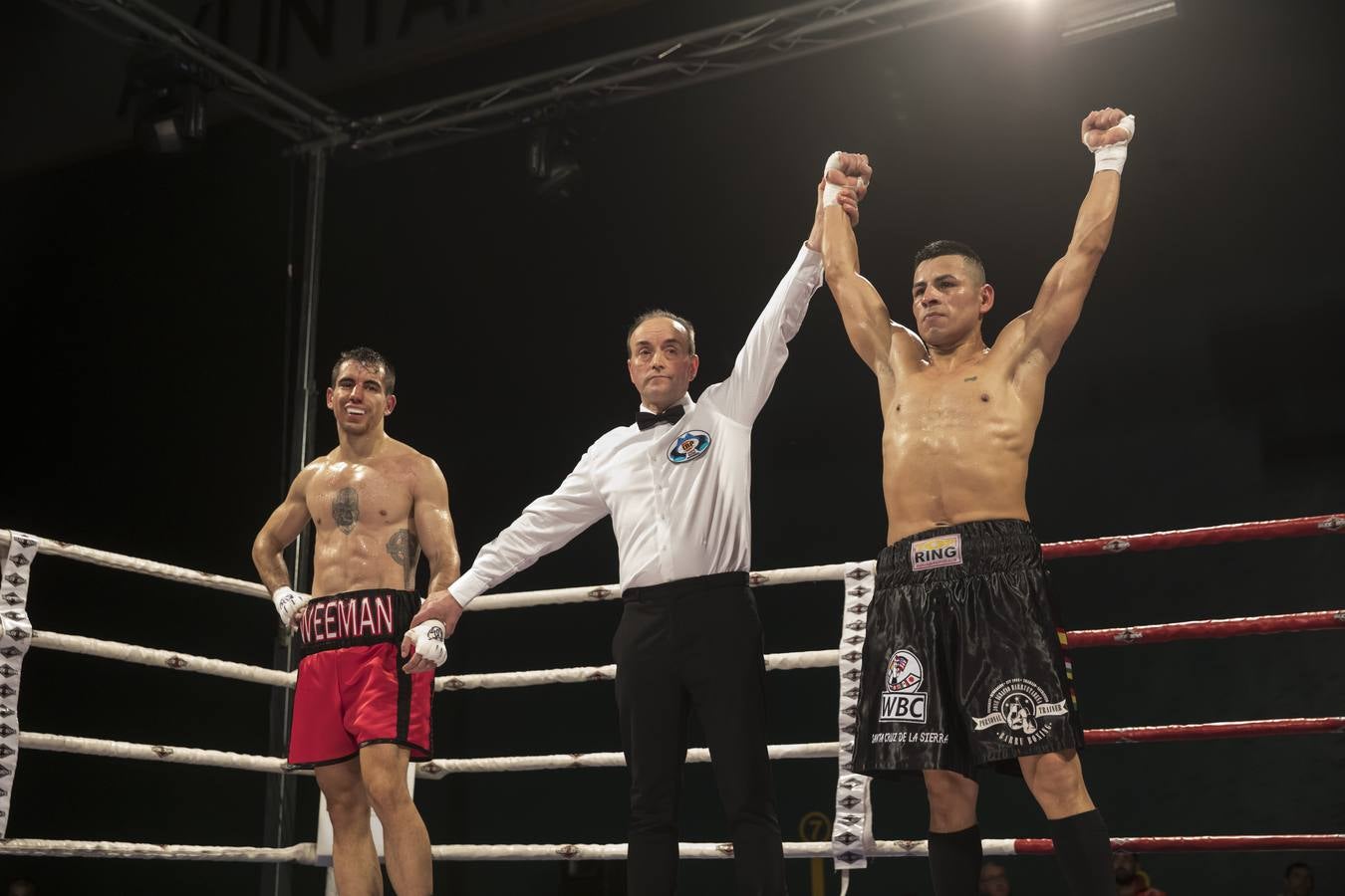 Los equipos Euskobox Green (País Vasco) y Guerreros del Bronx (Galicia) han empatado de nuevo en esta quinta jornada de la segunda vuelta de la 'Liga Marathonbet' gracias a las cuatro victorias que consiguió cada equipo este sábado en Logroño