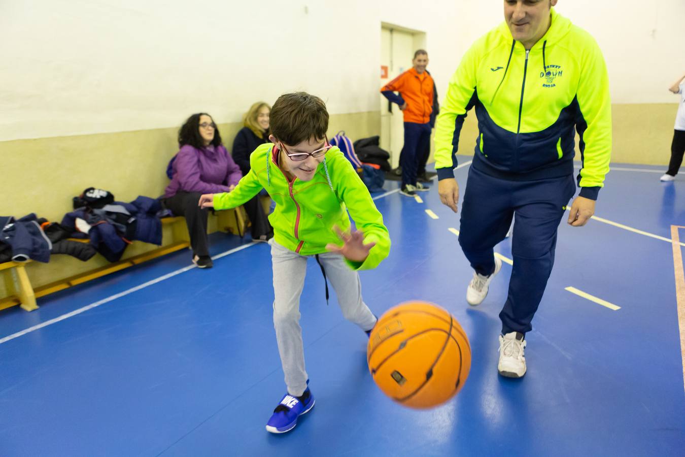 El Basket Down Rioja cuenta con dos equipos en los que se mezclan jugadores con y sin discapacidad