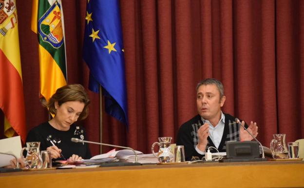 El pleno logroñés apoya la prisión permanente revisable