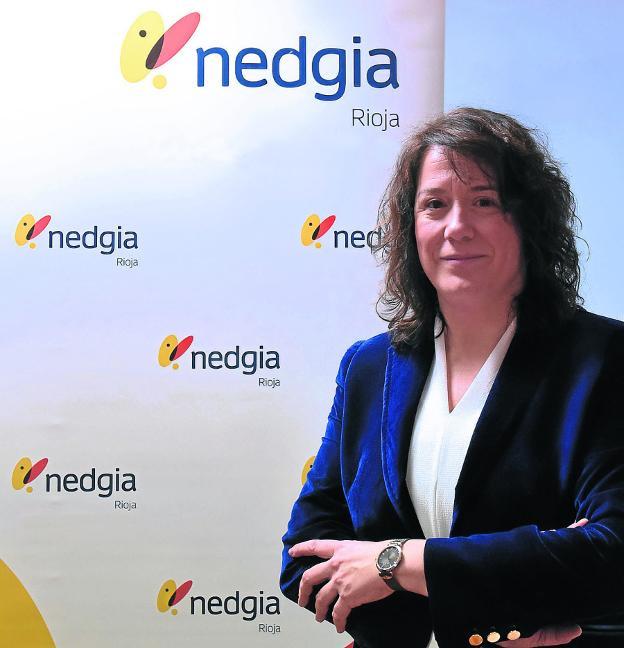 Celestina López, en la sede de NEDGIA Rioja, filial del Grupo Naturgy, en Logroño. :: 