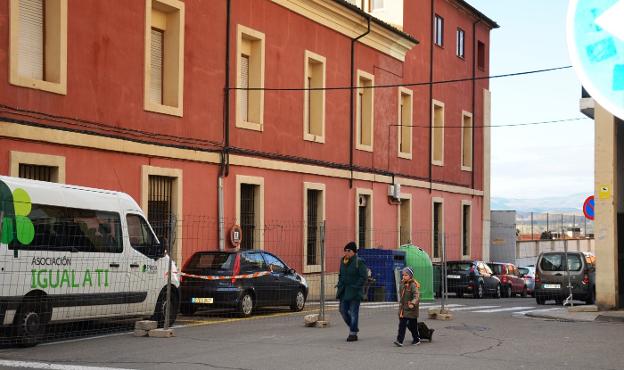 Las obras comenzaron ayer con el vallado del tramo afectado. :: i. álvarez