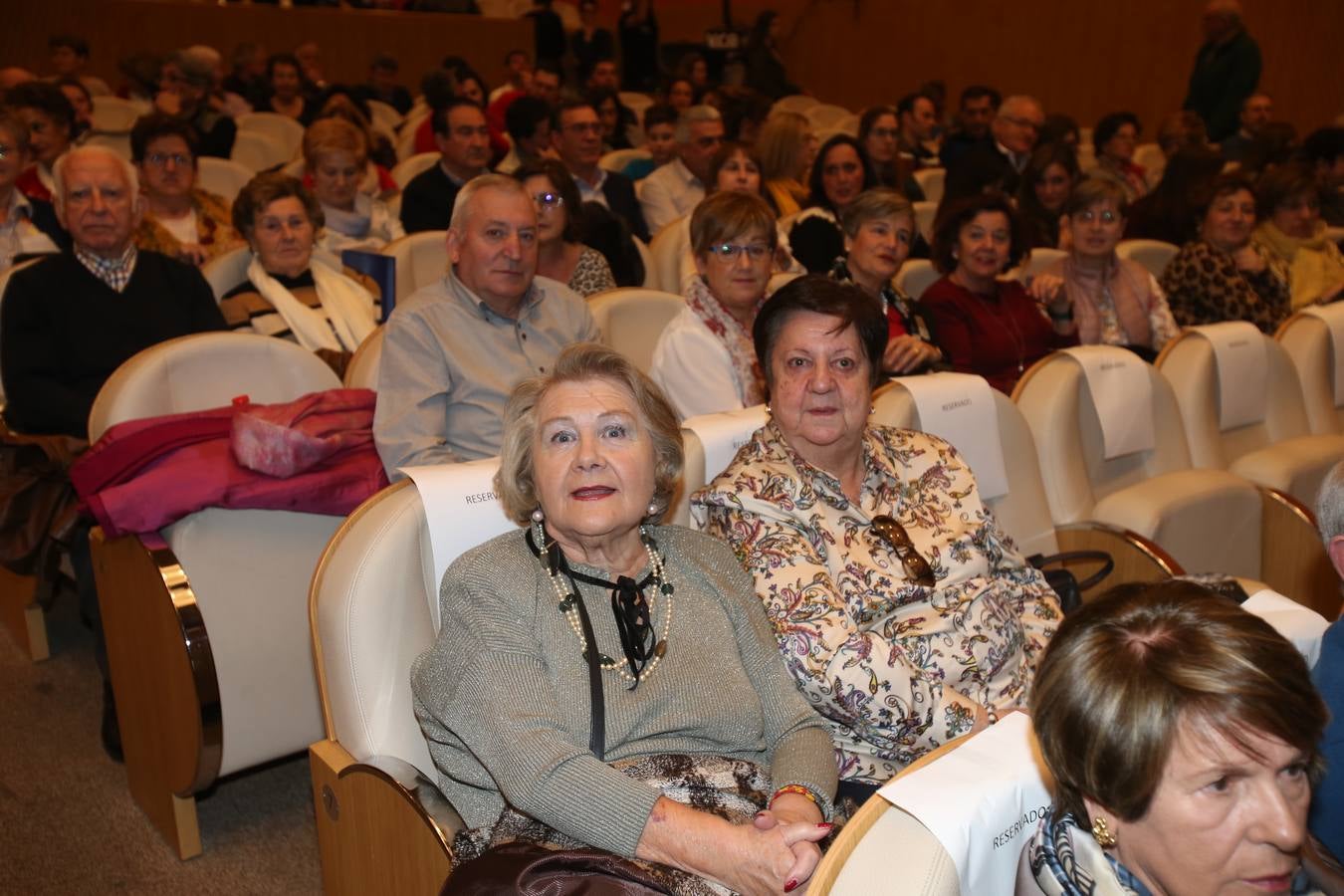 La conmemoración de los 25 años de López al frente de la asociación se convirtió en un canto al optimismo en la lucha contra la enfermedad