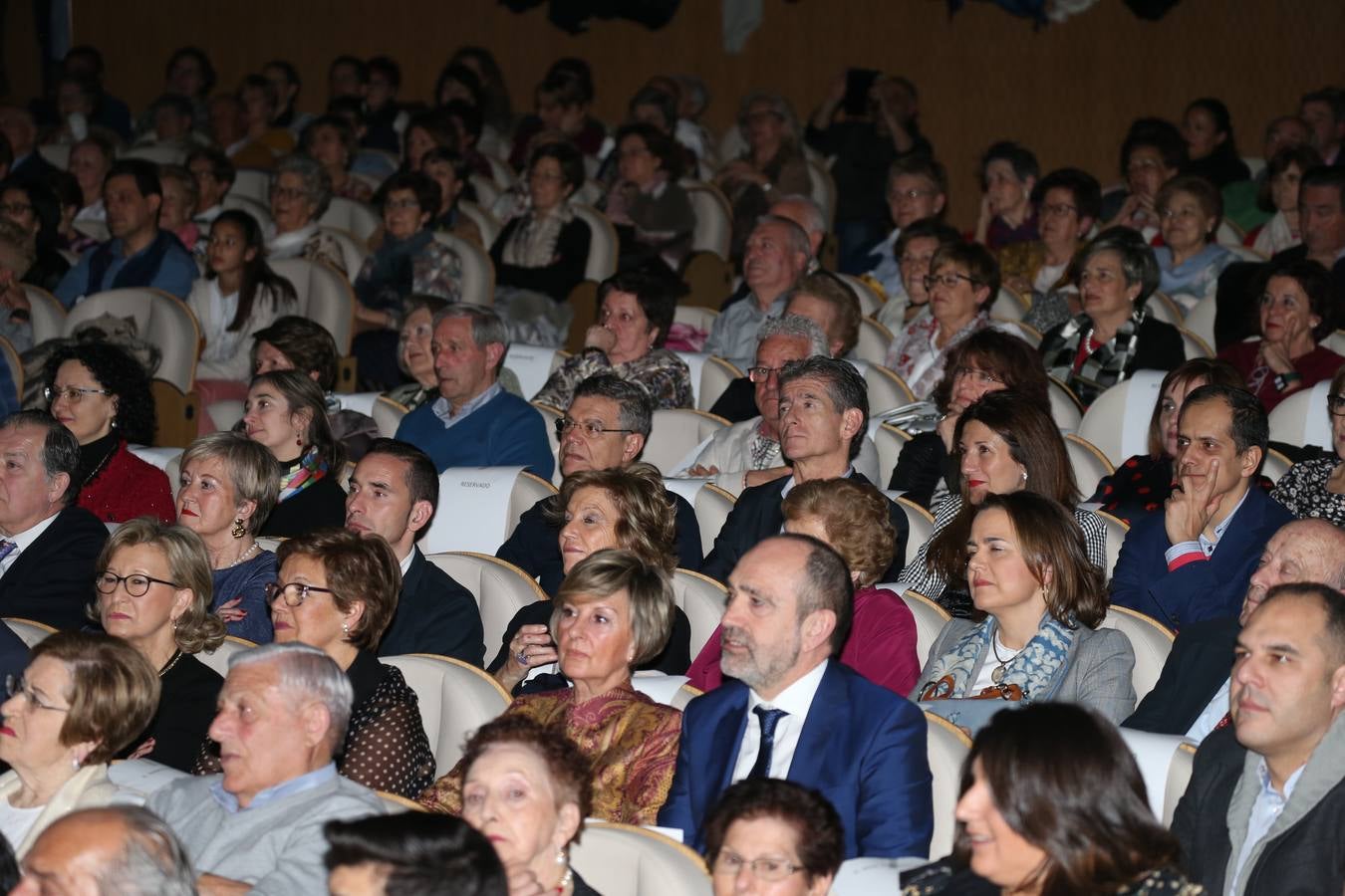 La conmemoración de los 25 años de López al frente de la asociación se convirtió en un canto al optimismo en la lucha contra la enfermedad