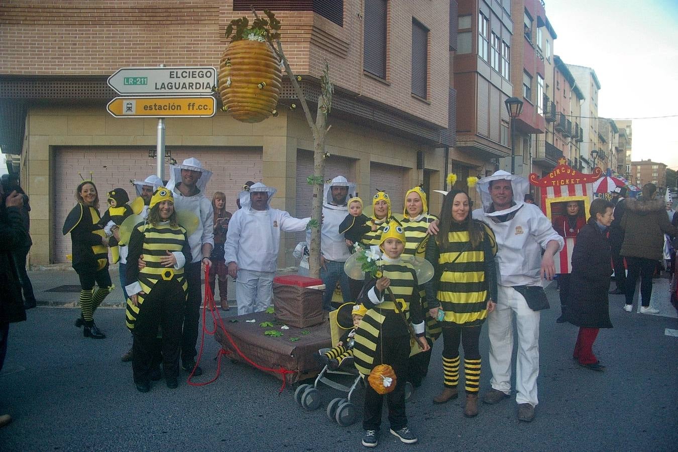 Mucho público en Cenicero para disfrutar del Carnaval