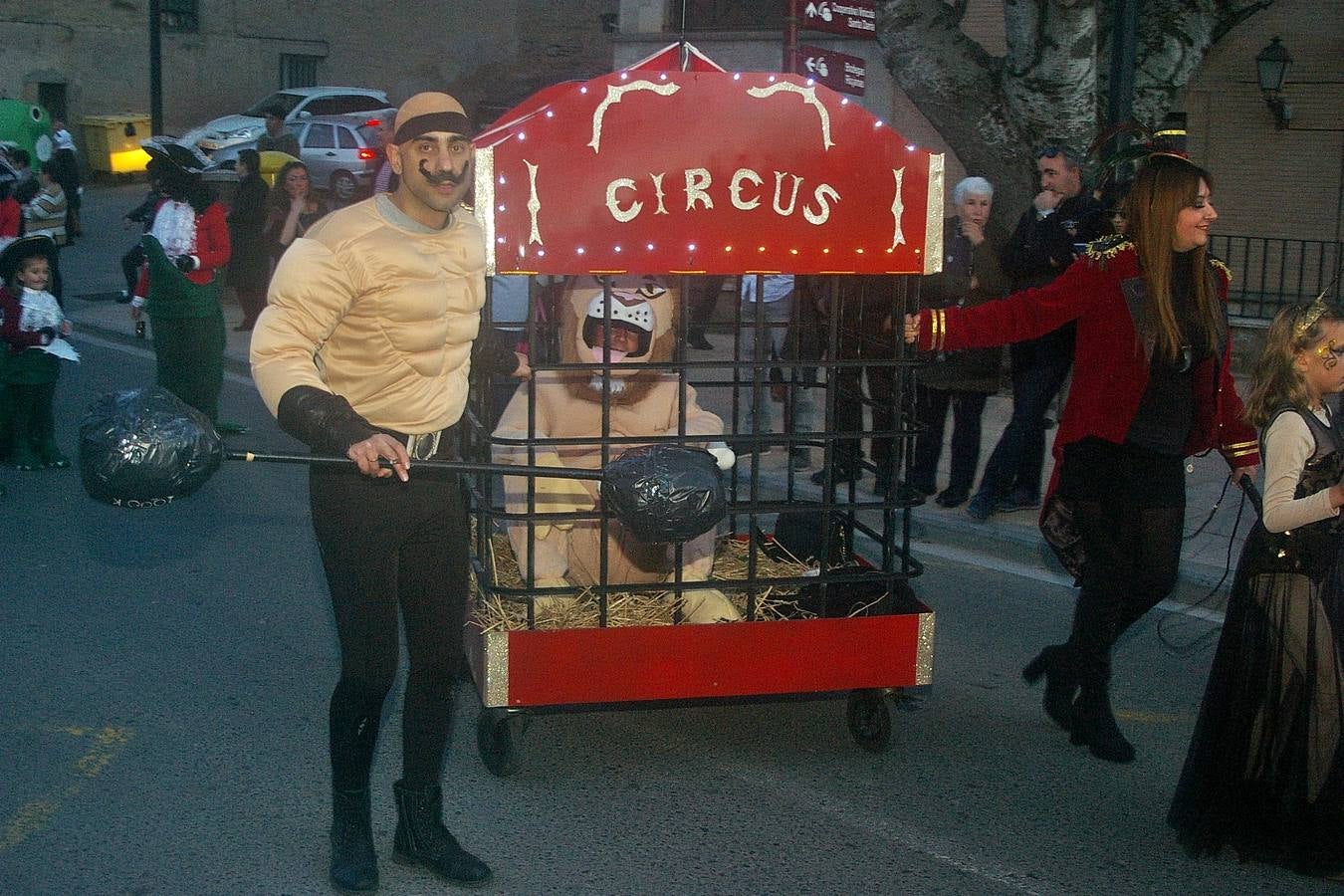 Mucho público en Cenicero para disfrutar del Carnaval